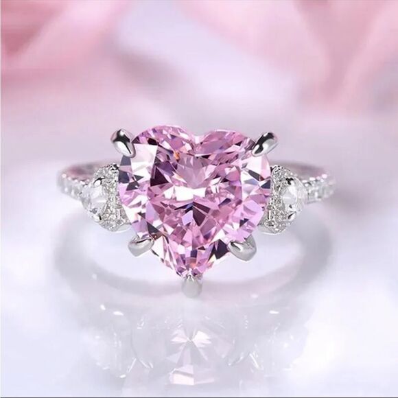 Pink Heart Diamond Cubic Zirconia Embellished With White Engagement Ring 🆕 Gift - Picture 2 of 4